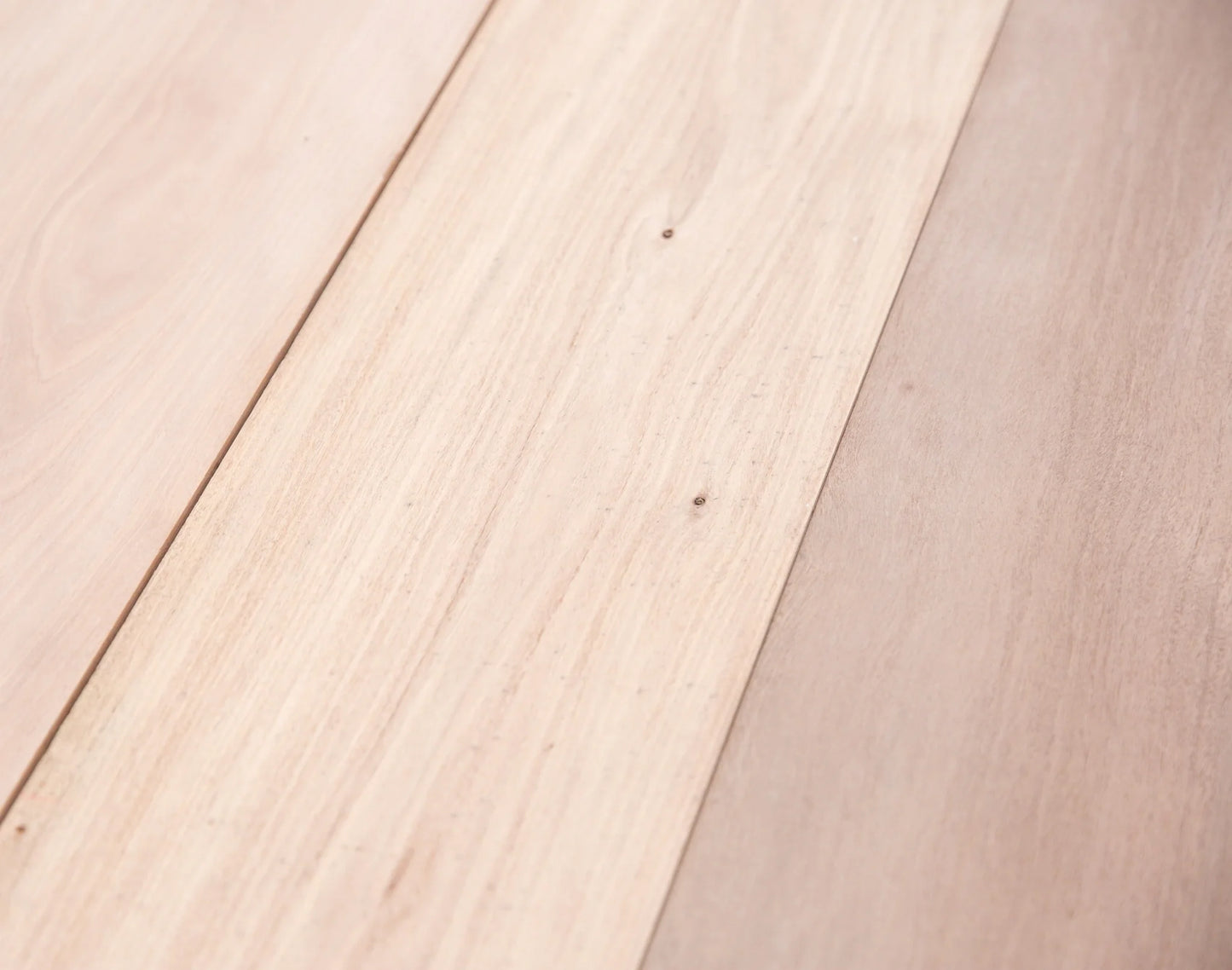 Brushbox 200 x 38mm – Select Grade, Kiln Dried, Rough Sawn Joinery Timber