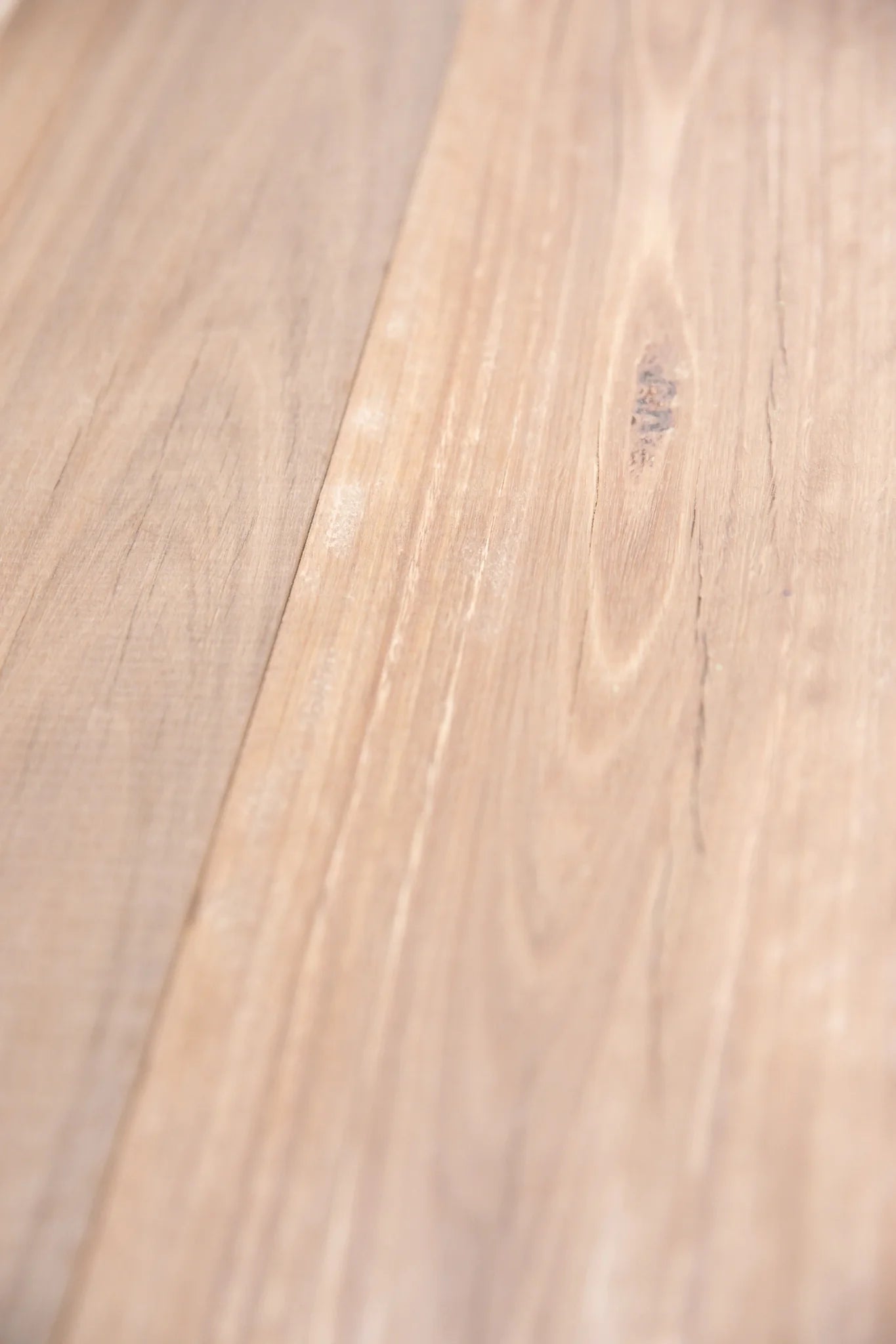 Queensland Spotted Gum 150 x 38mm – Standard Grade, Kiln Dried, Rough Sawn Joinery Timber