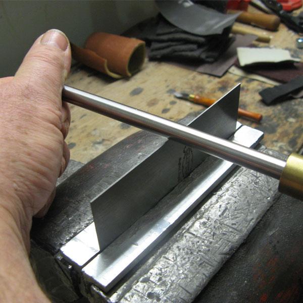 Narex Pyramidal Scratch Awl 6mm x 164mm with Wooden Handle