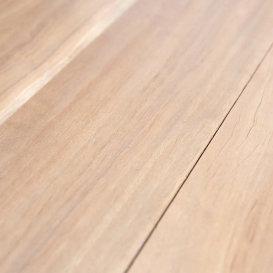 Queensland Spotted Gum 150 x 38mm – Select Grade, Kiln Dried, Rough Sawn Joinery Timber